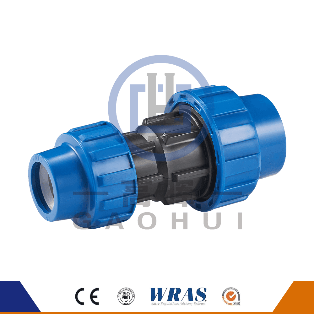 Spanish Version PP Reducing coupler P-040